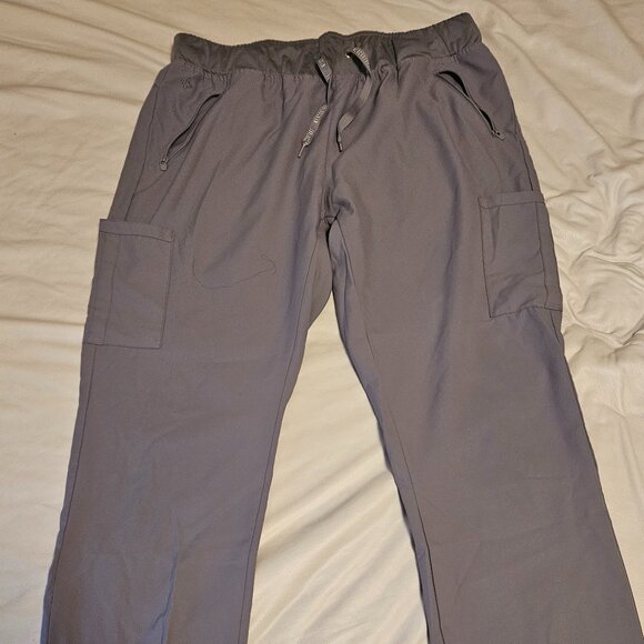 Gray Med Couture drawstring scrubs pants w/ zippered pockets - XL - Picture 1 of 2